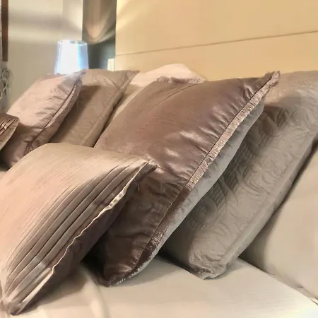Giotto Luxury & شقة فندقية ميستر