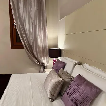Giotto Luxury & Apartmanhotel 5*